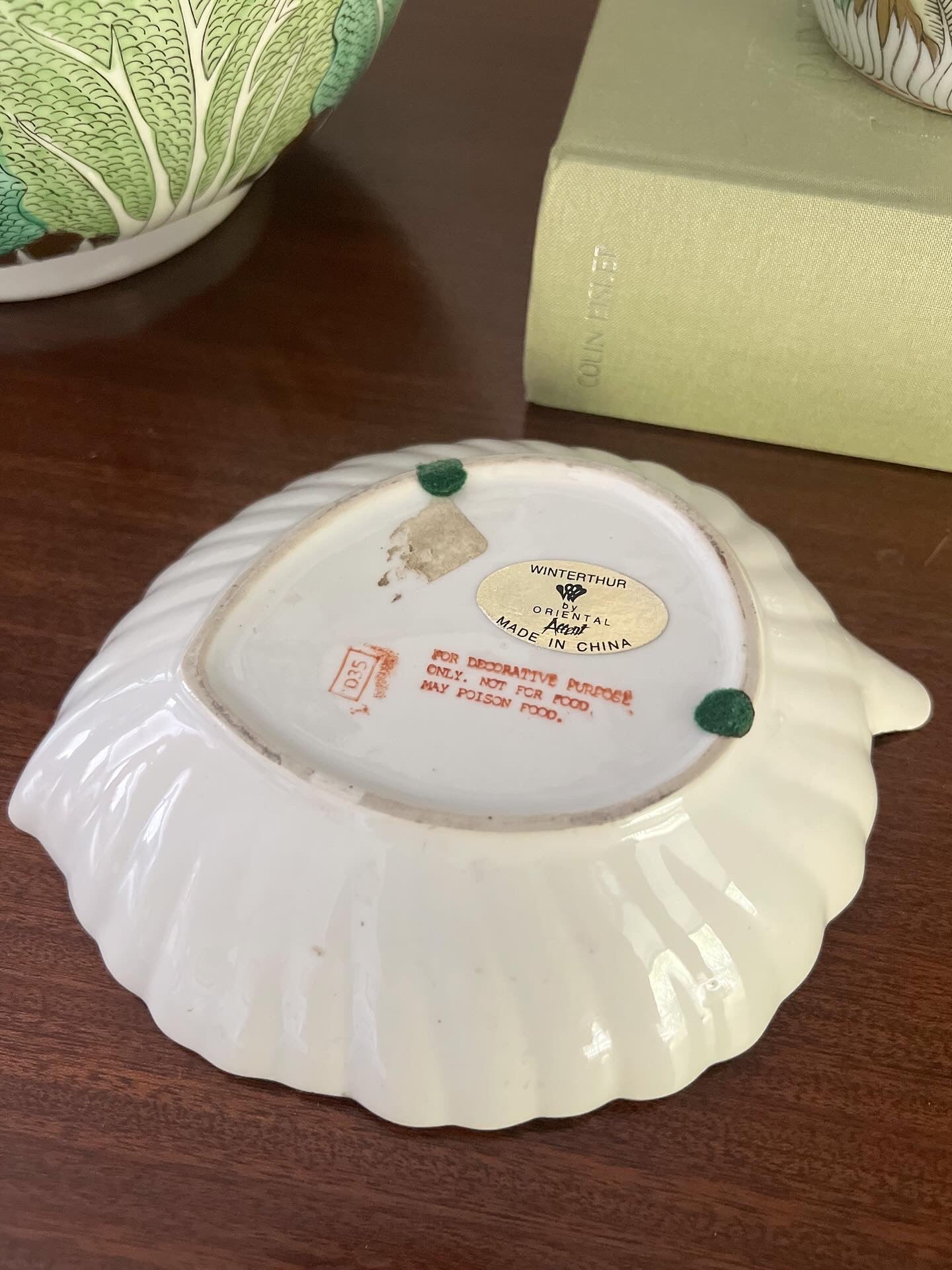 Winterthur Tobacco Leaf Dish