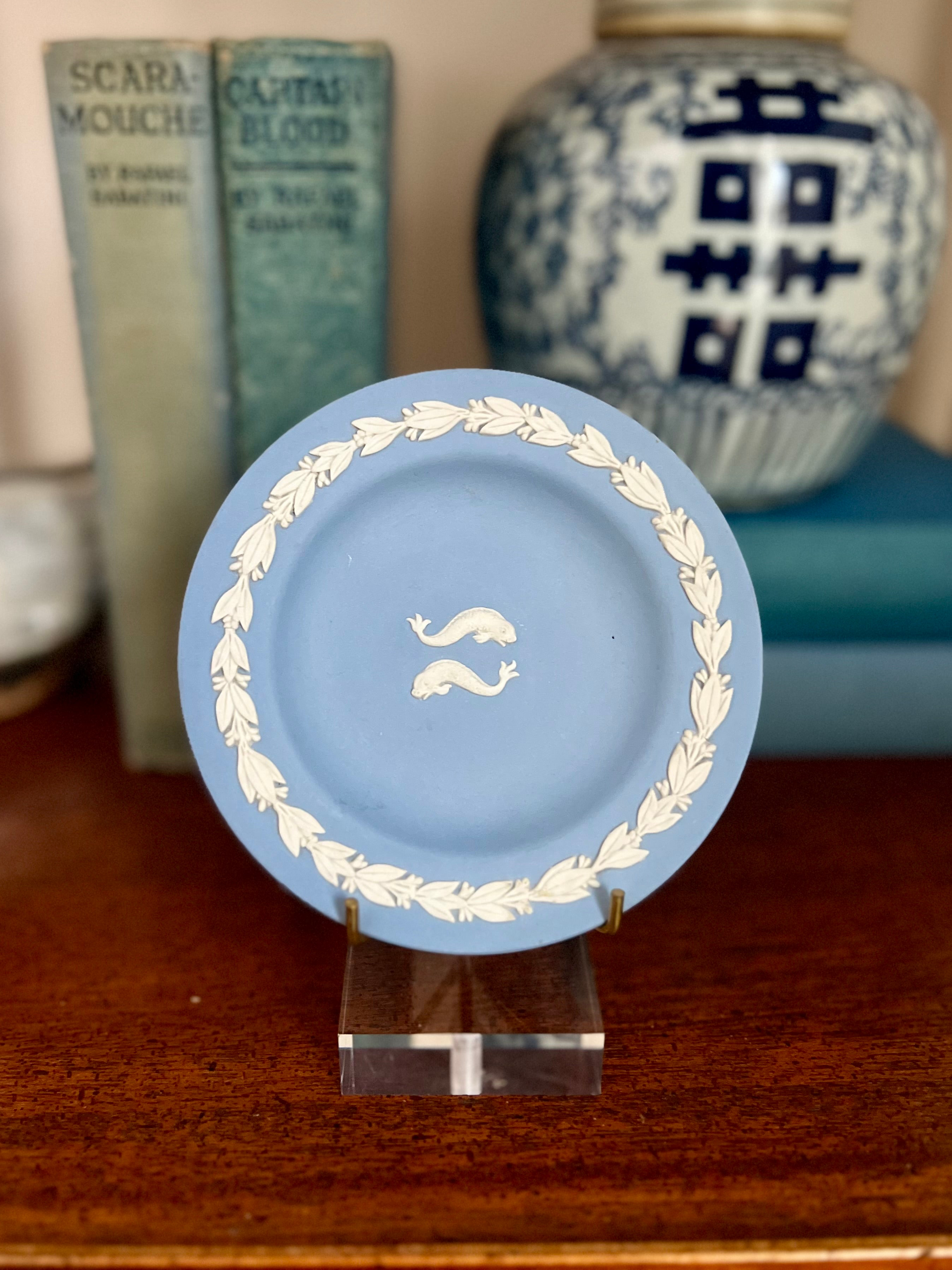 Wedgwood Pisces Zodiac Dish