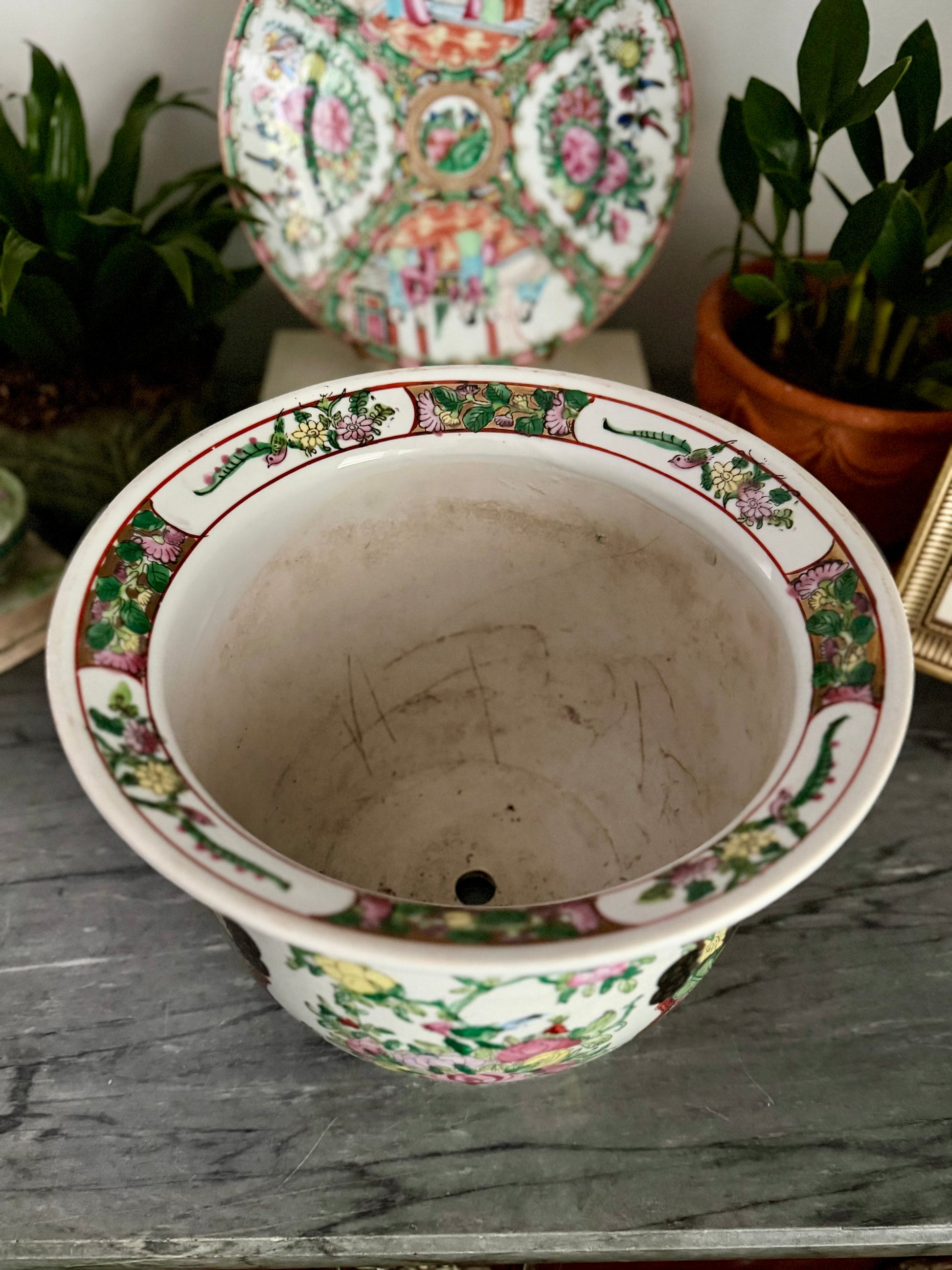 Rose Medallion Planter