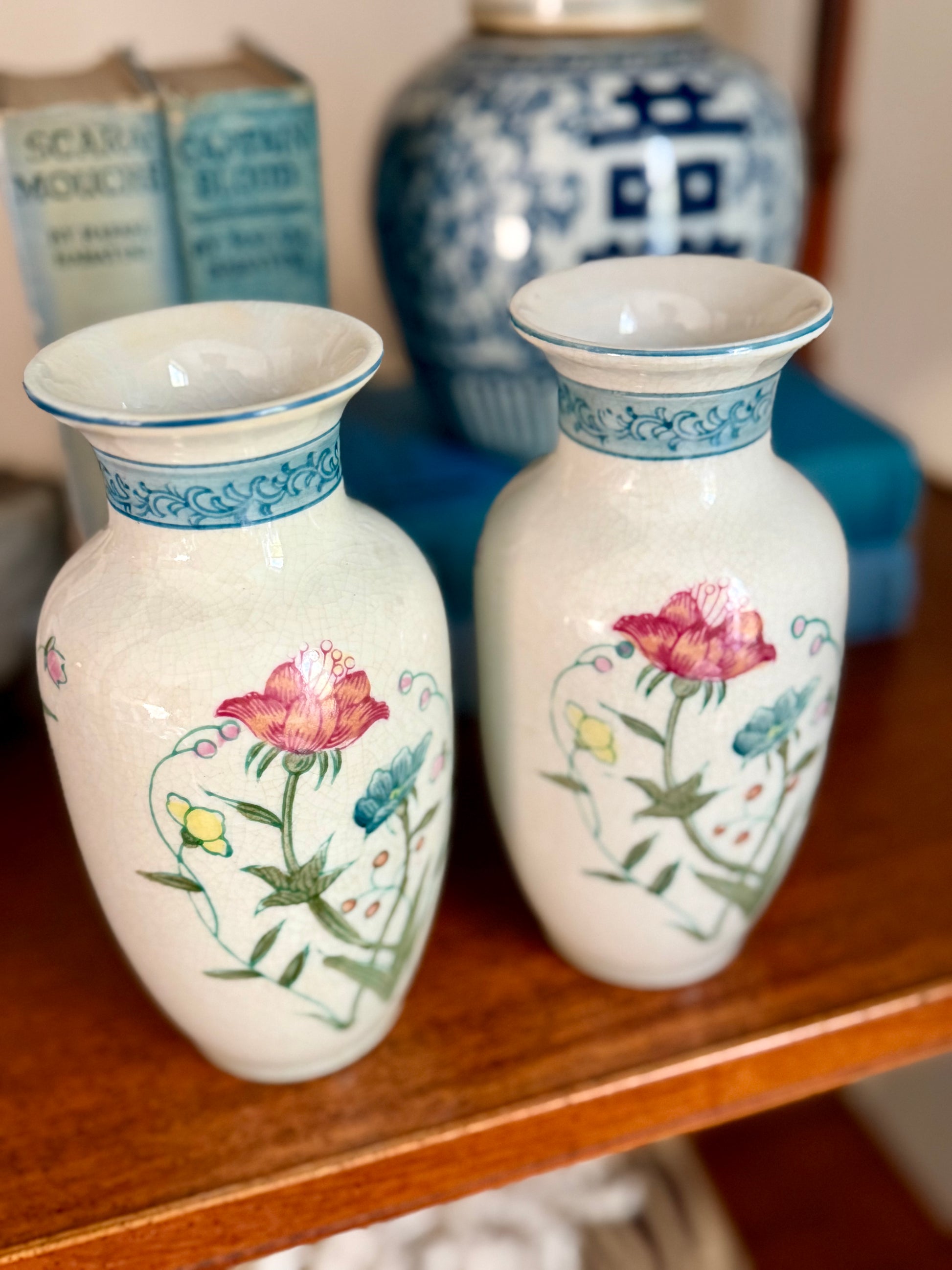 Pair of Andrea by Sadek Vases