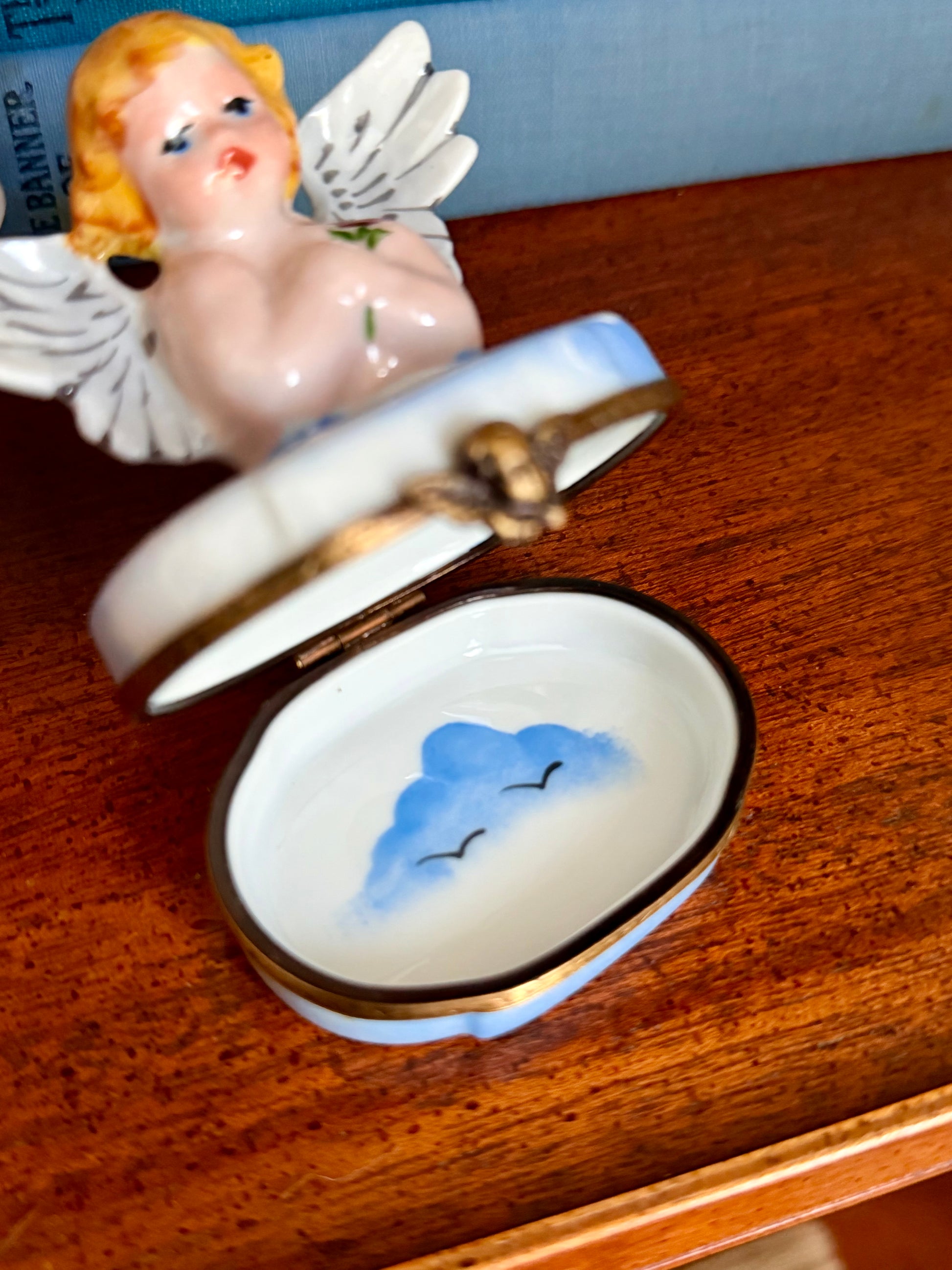 Limoges Angel Trinket Box