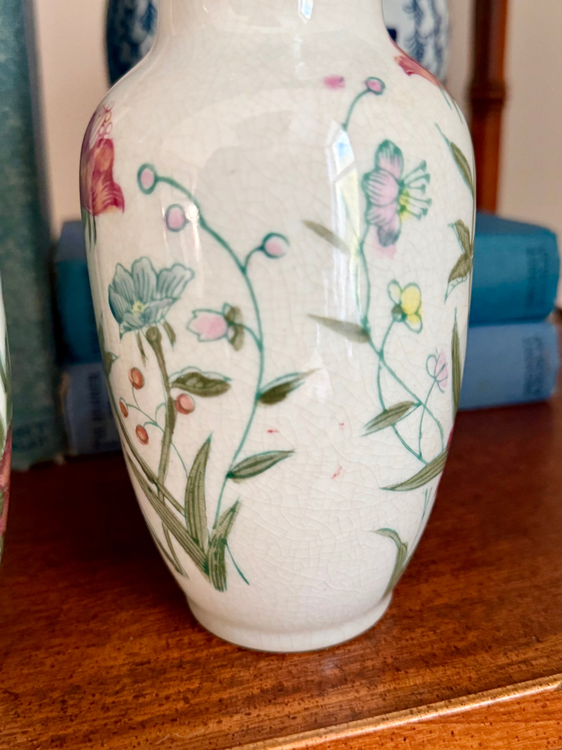 Pair of Andrea by Sadek Vases