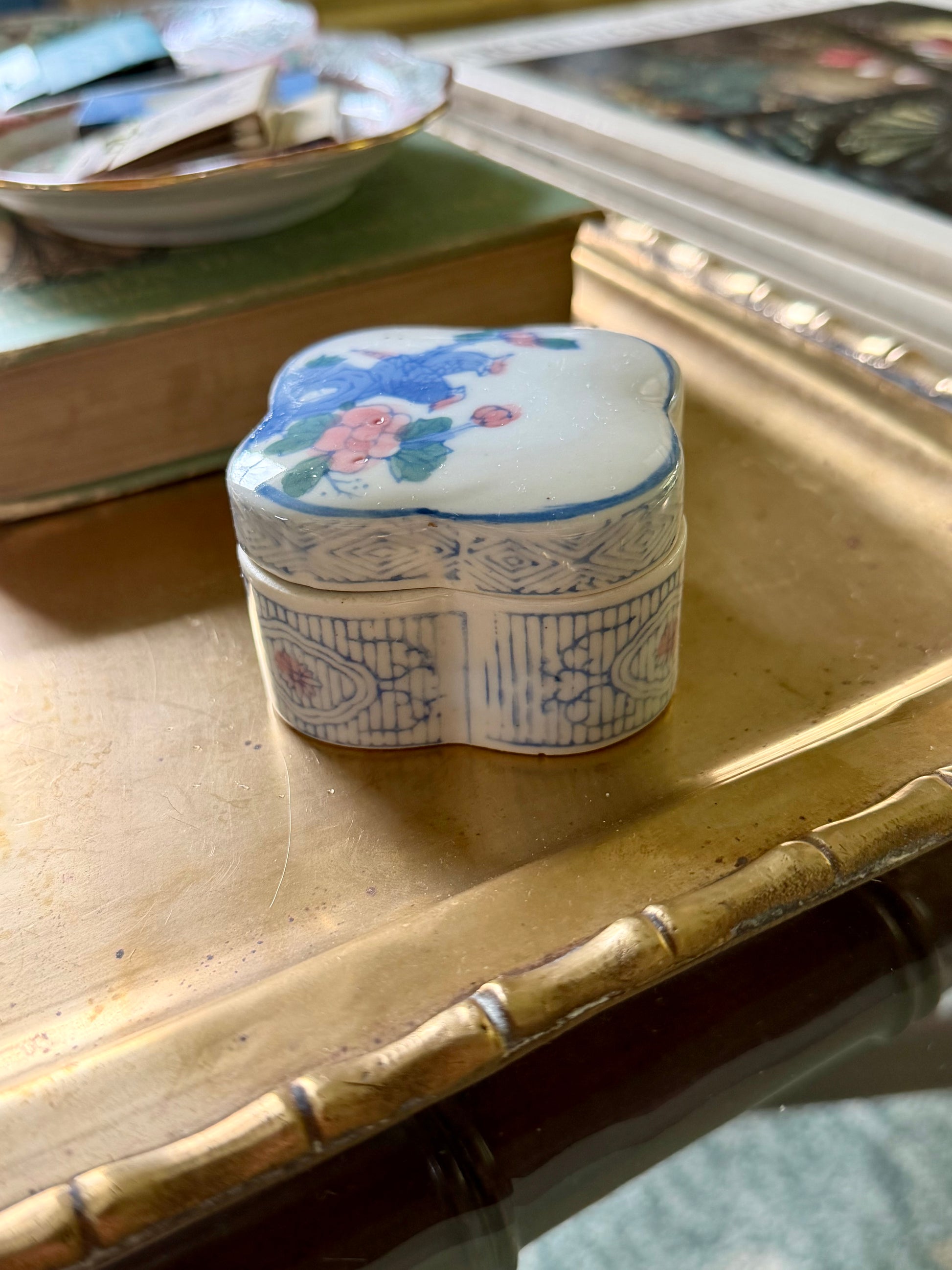 Chinoiserie Clover Box