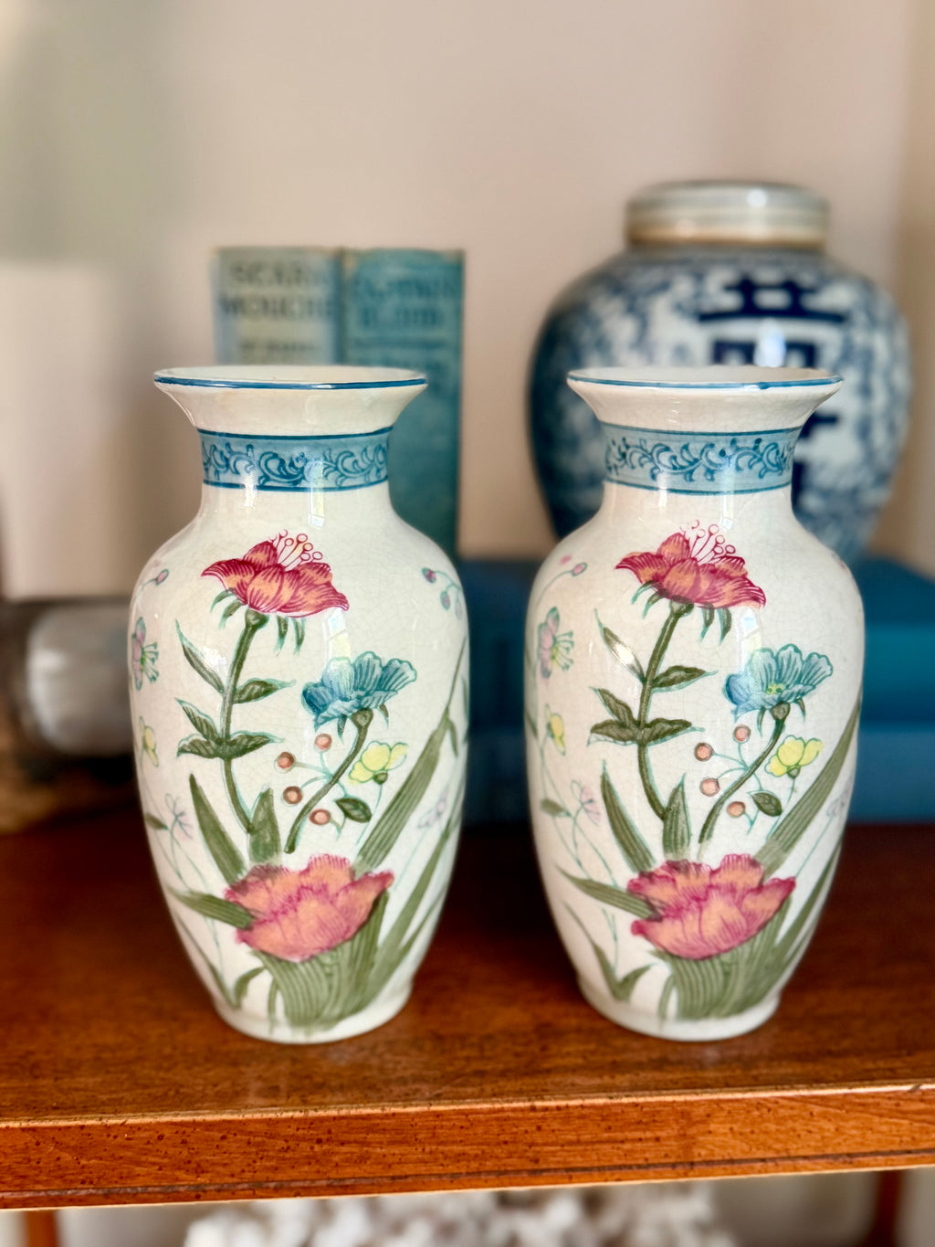 Pair of Andrea by Sadek Vases