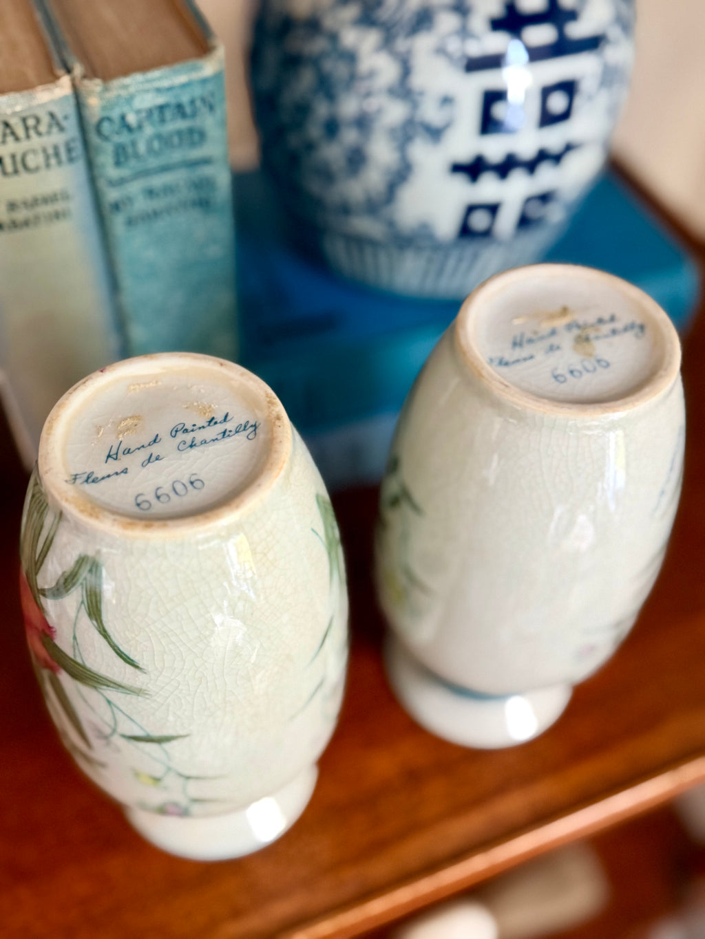 Pair of Andrea by Sadek Vases