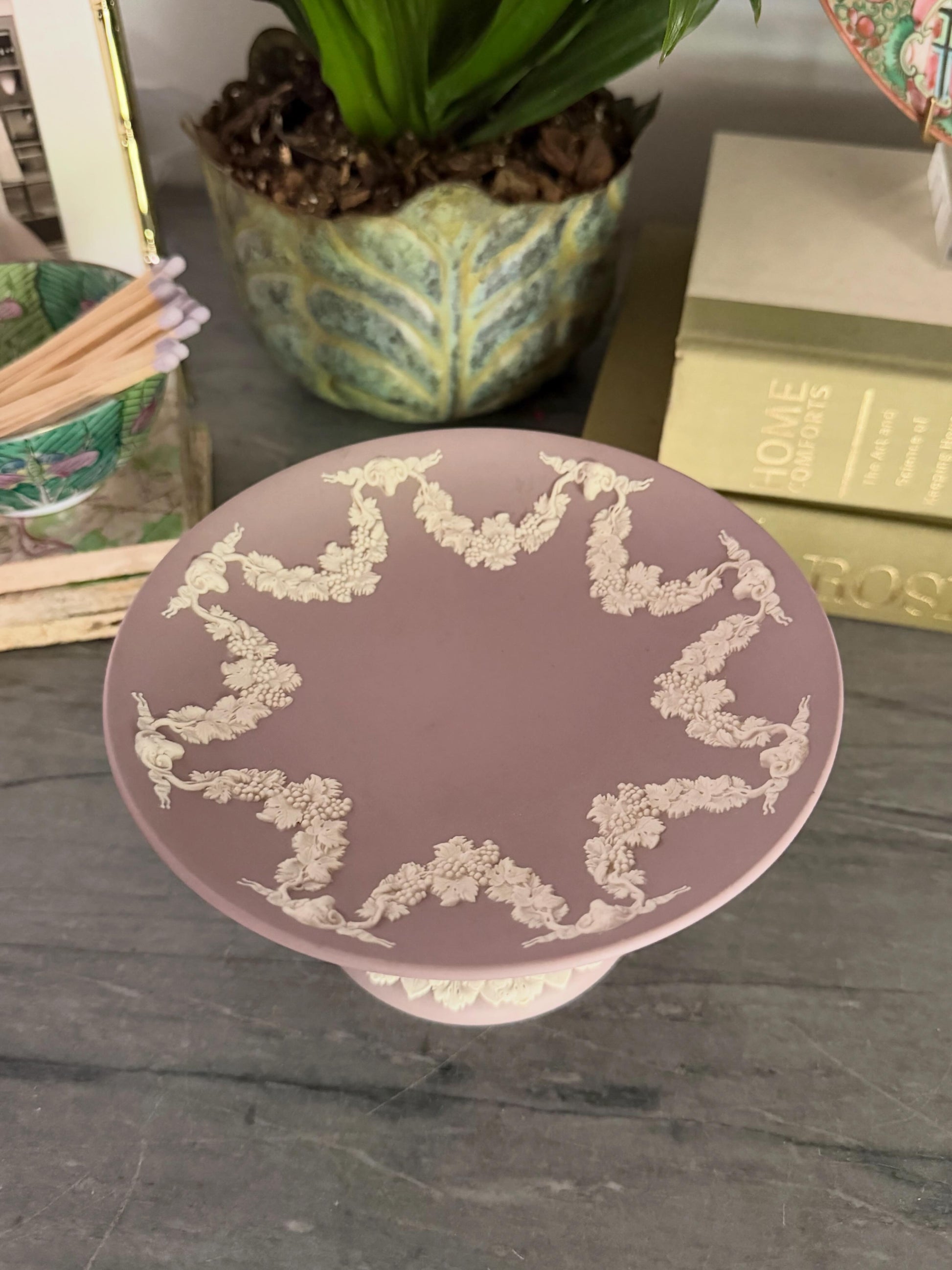 Lilac Wedgwood Cake Stand