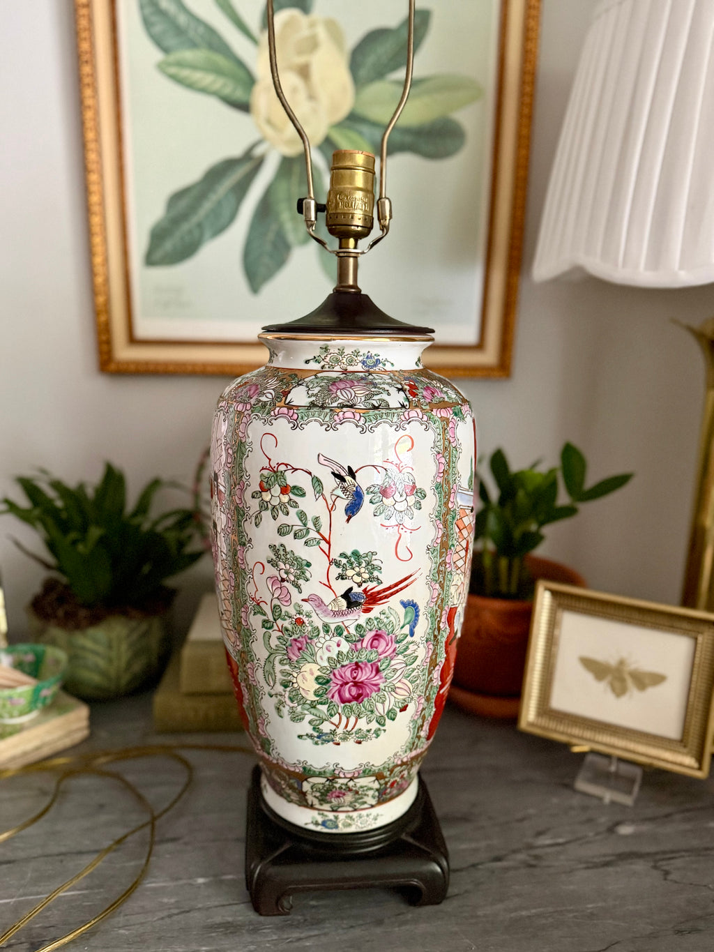 Rose Medallion Lamp