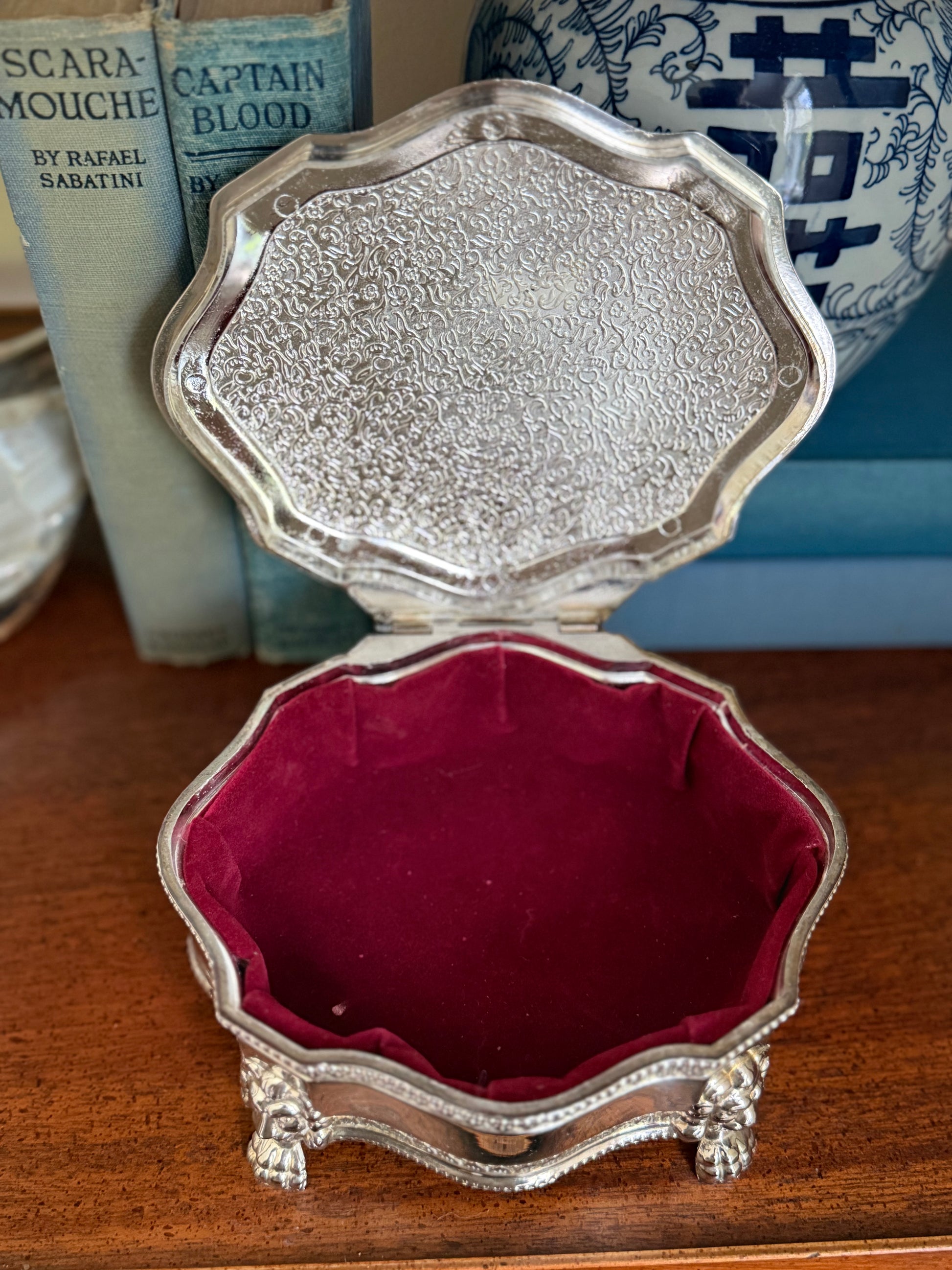 International Silver Co Lidded Box