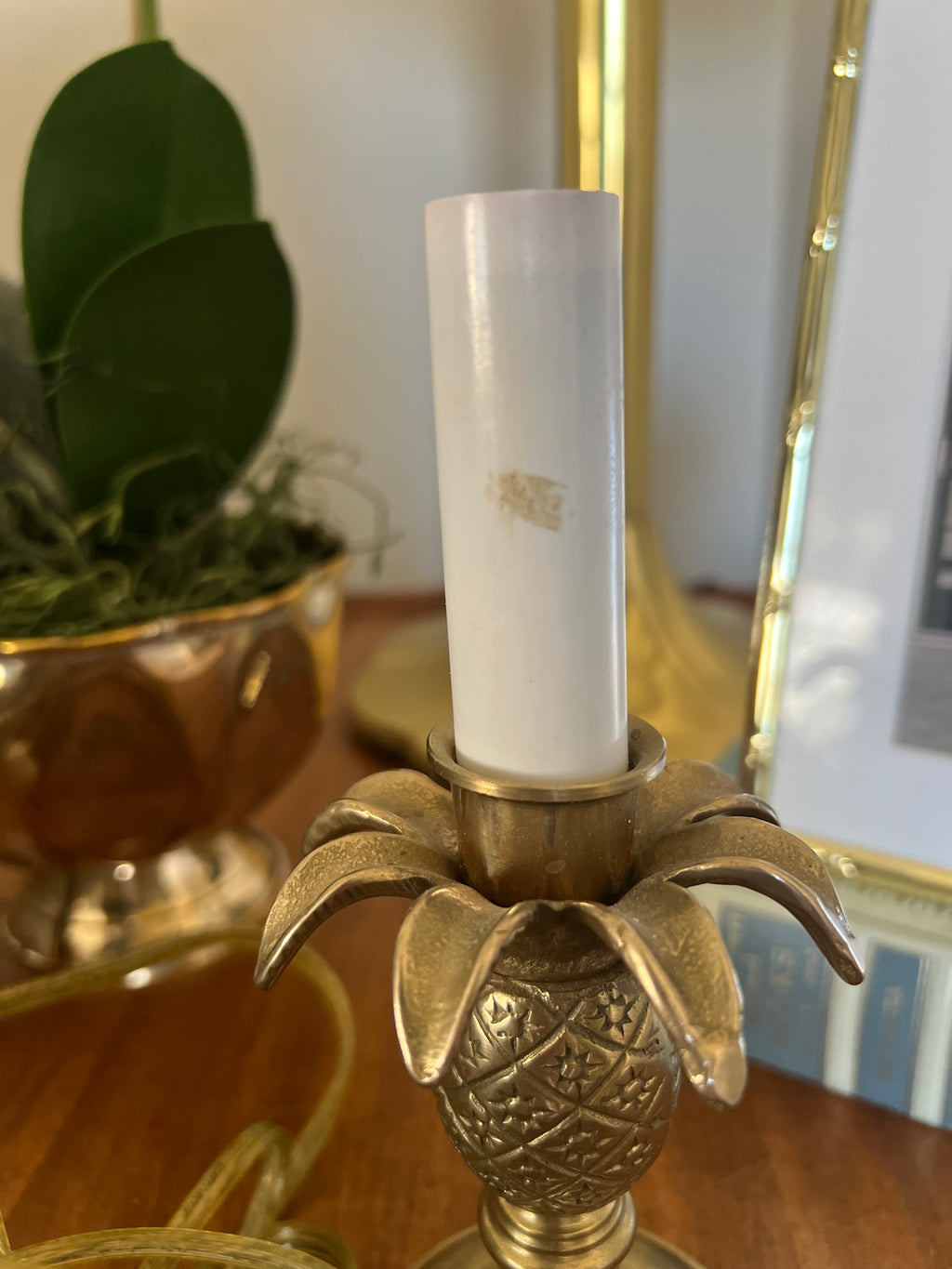 Brass Pineapple Lamp
