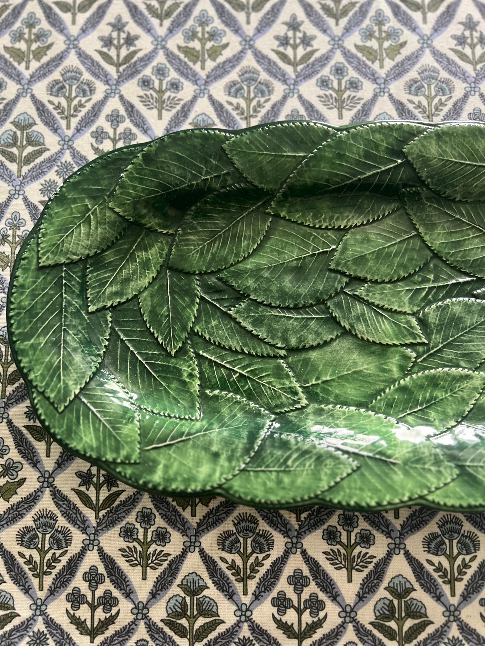 Vietri Green Lemon Leaf Platter
